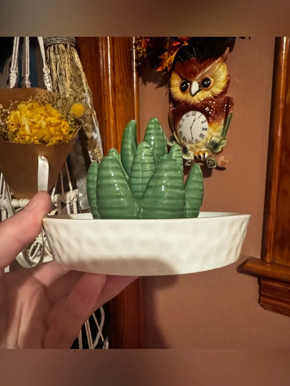 Ceramic Aloe Ring Holder
